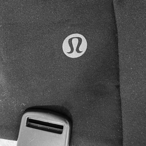 Lululemon AirSupport Bra black size 36D high support bra - Picture 6 of 6